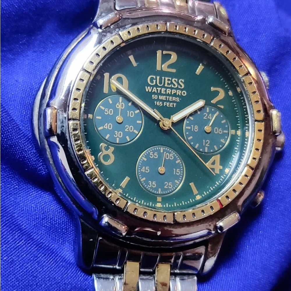 Guess Waterpro Vintage Chrono Green Dial Men's Watch 42mm